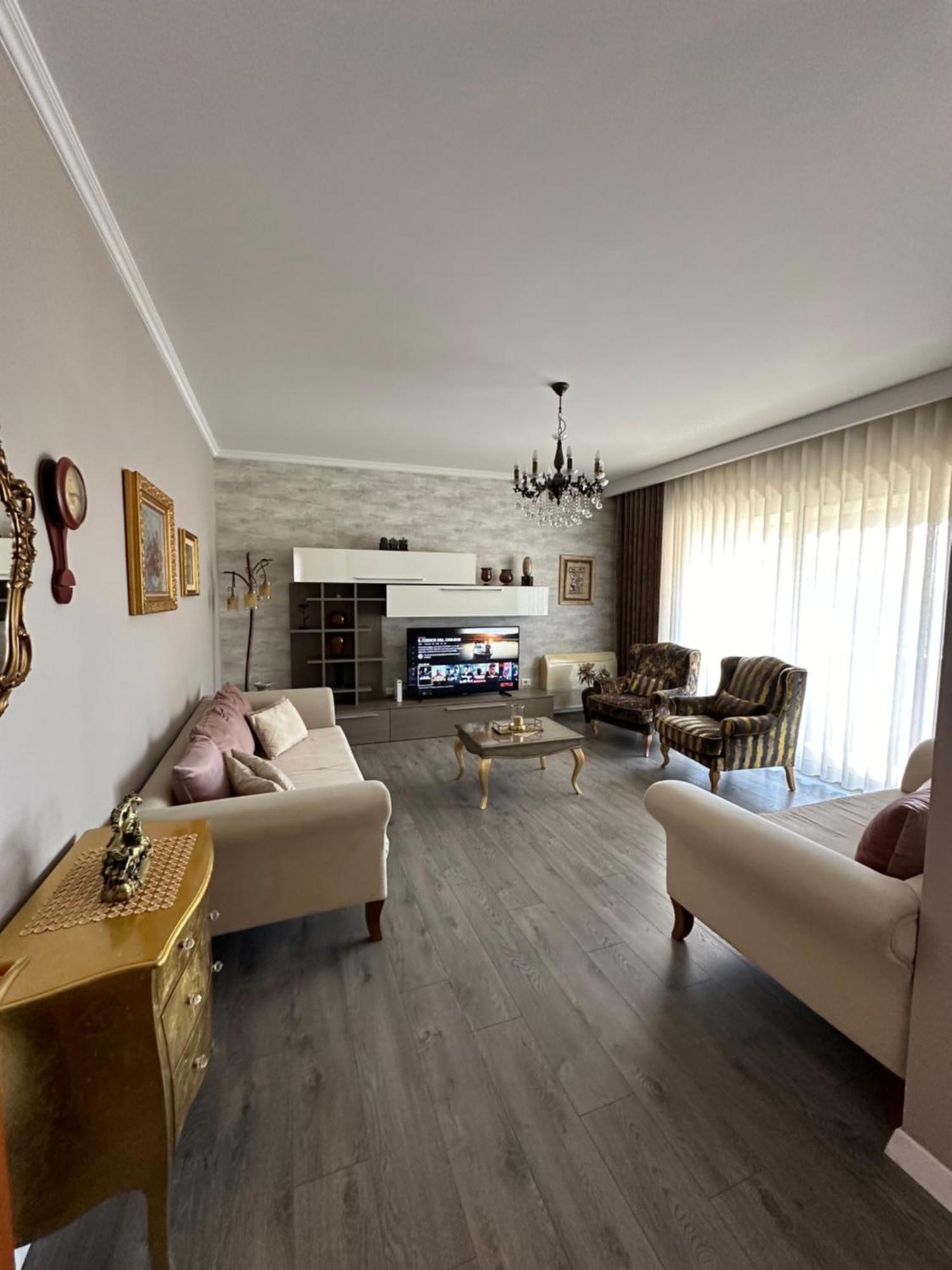 Galleria Apartment Tirana